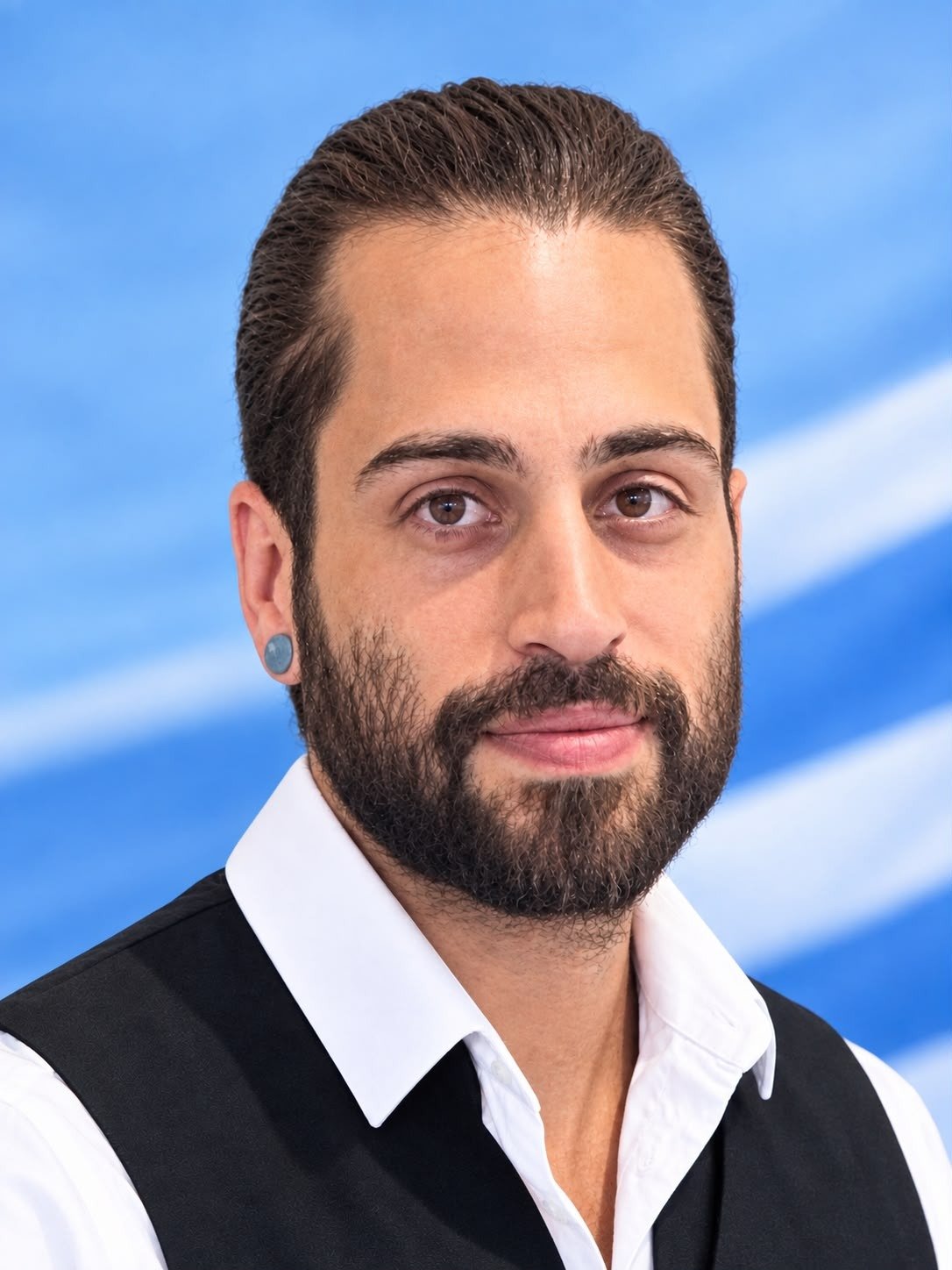 שמעון שפירא